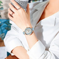 New CURREN Woman Watch Top Luxury Brand Elegant Ladies Quartz Wristwatches with Leather Strap Charming Design Girl Clock