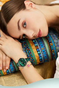 CURREN Fashion Women's Watches Leather Strap Quartz Wristwatch Classic Simple Thin Watch