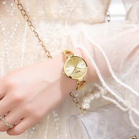 CURREN 9092 Women's Stainless Steel Quartz Watch Luxury and Elegant Watch Business Women's Bracelet Watches Relojes De Mujer