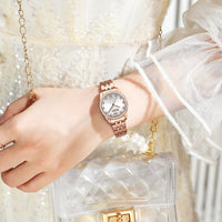 CURREN Top Brand Ladies Watch Elegant Stainless Steel Bracelet Simple Waterproof Ladies Business Watch Relogio Feminino