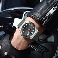 CURREN 8449 Men's Quartz Watch Fashion Leisure Outdoor Clock Analog Display Black Orange Silicone Strap Wristwatch for Male