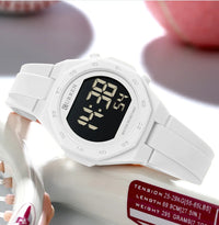 CURREN Woman Fashion Watches Fashion Sports Watch Silicone Strap 3ATM Waterproof Time Display Women's LED Digital Watch Gift