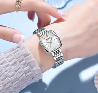 CURRN 9093 Women's Quartz Watch Fashion Leisure Diamond Simple Gold Silvery Steel Strip Wristwatch for Ladies Gift Clock